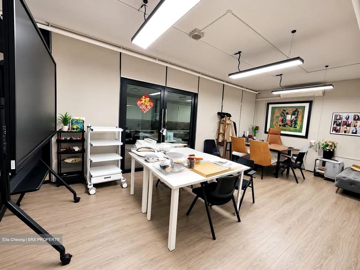 Novelty Bizcentre (D13), Factory #639801071